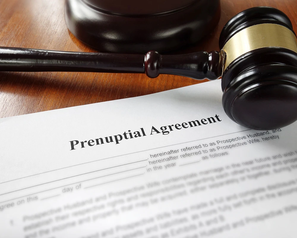 Prenuptial-Marriage-Agreement-And-Gavel