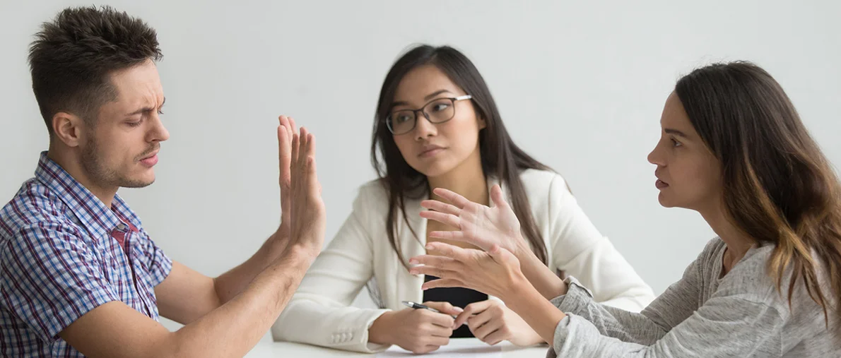 Unhappy-Married-Couple-Get-Divorce